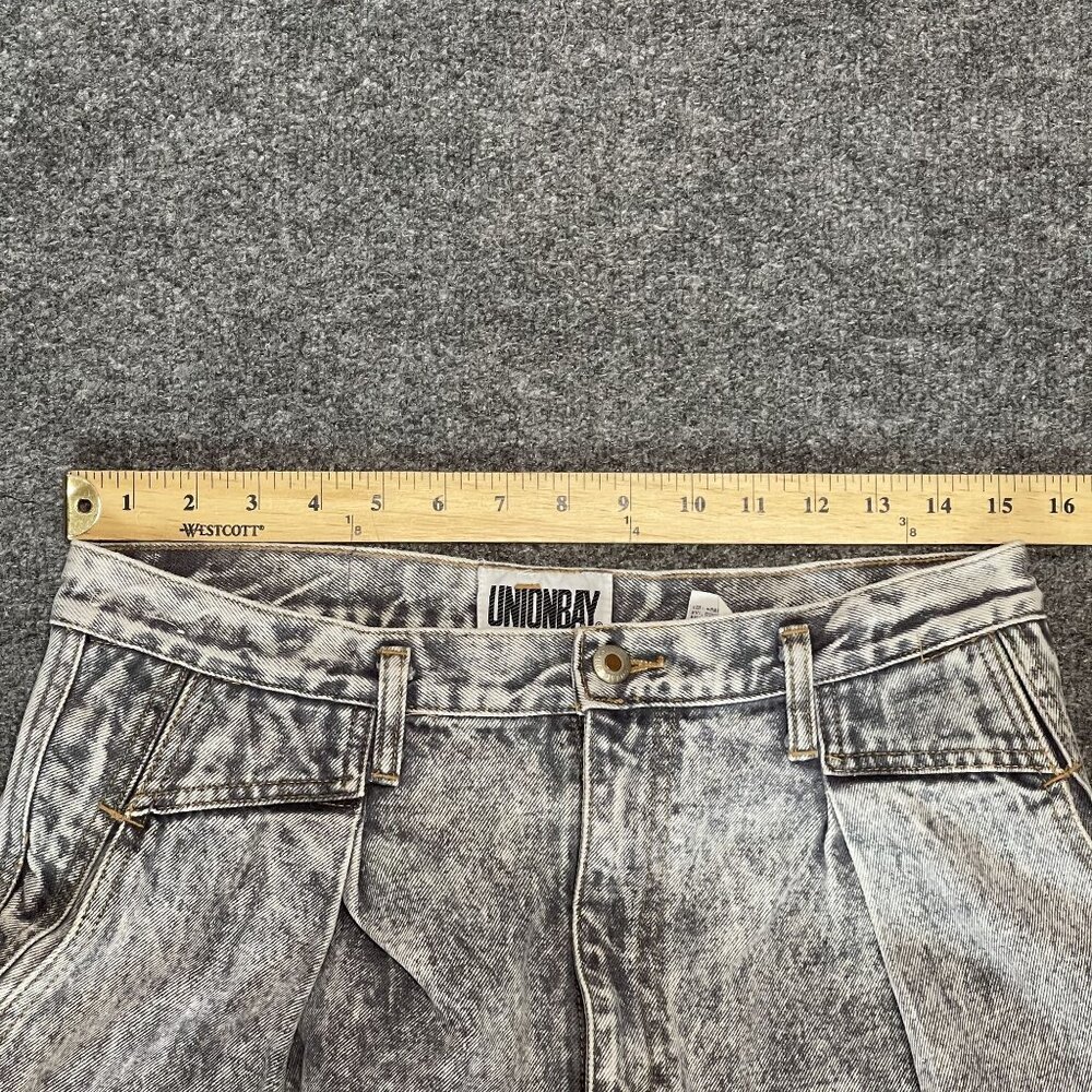 Vintage 90s Unionbay Acid Wash Cargo Jeans Size 33 Relaxed Fit Baggy - Picture 3 of 8